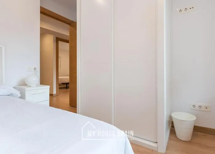 Myhousespain - Luminoso Y Amplio Piso En El Centro *