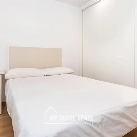 Myhousespain - Luminoso Y Amplio Piso En El Centro Gijon
